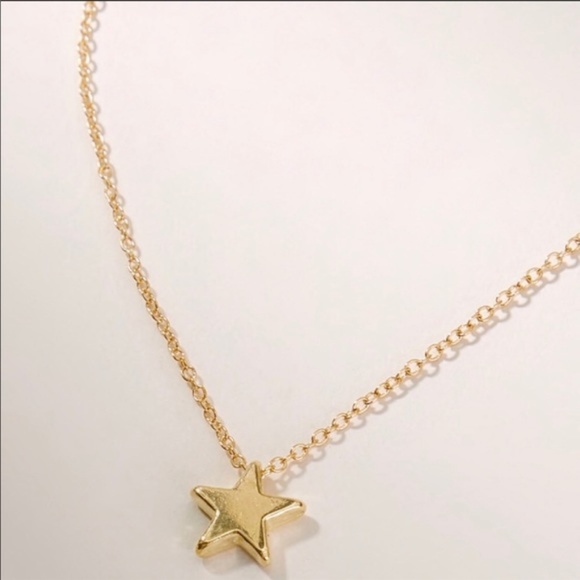 Ocean Dreams Jewelry - DAINTY SHORT GOLD STAR NECKLACE